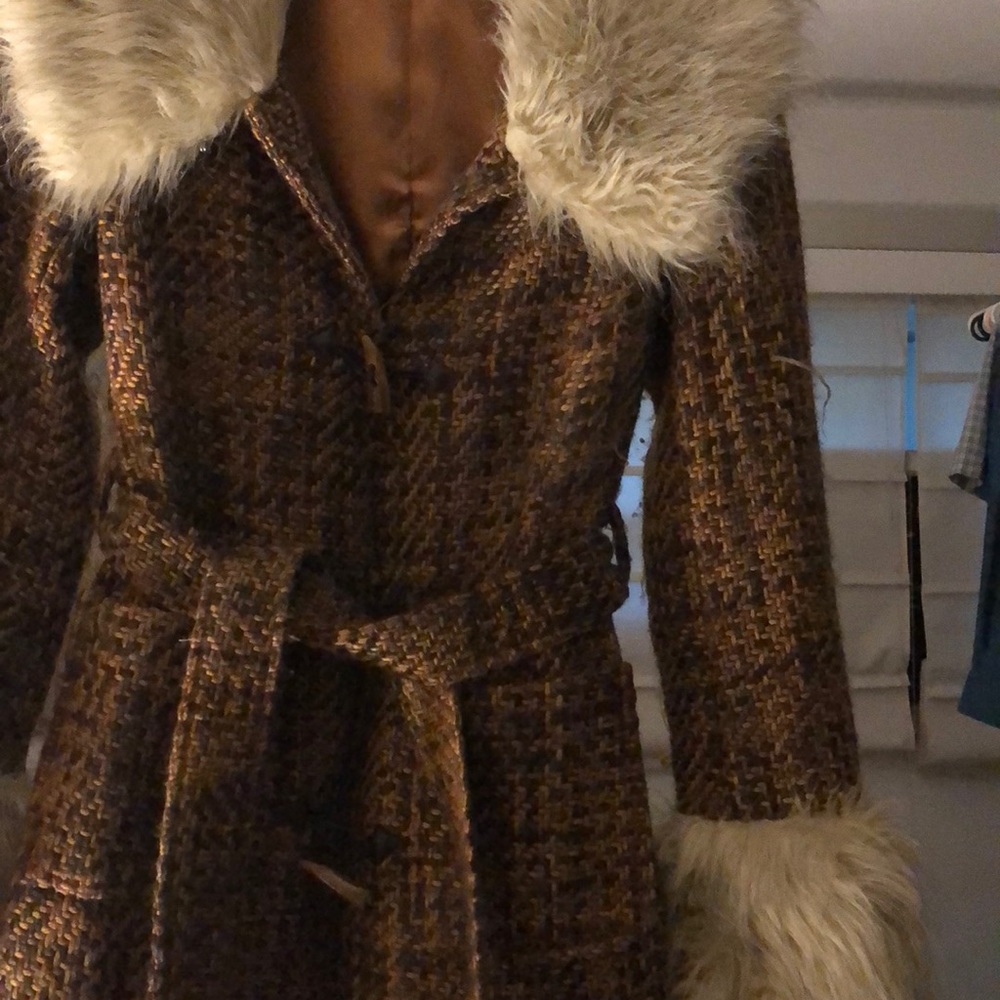 Vintage Coat - Picture 2 of 5